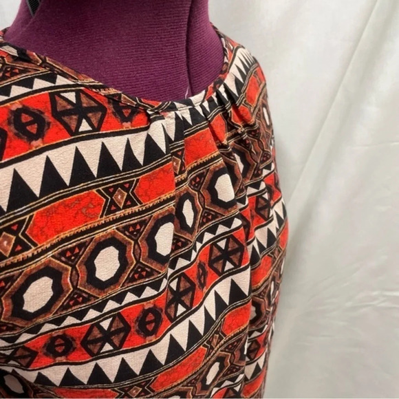 H&M Aztec Pattern Shirt - Picture 5 of 9